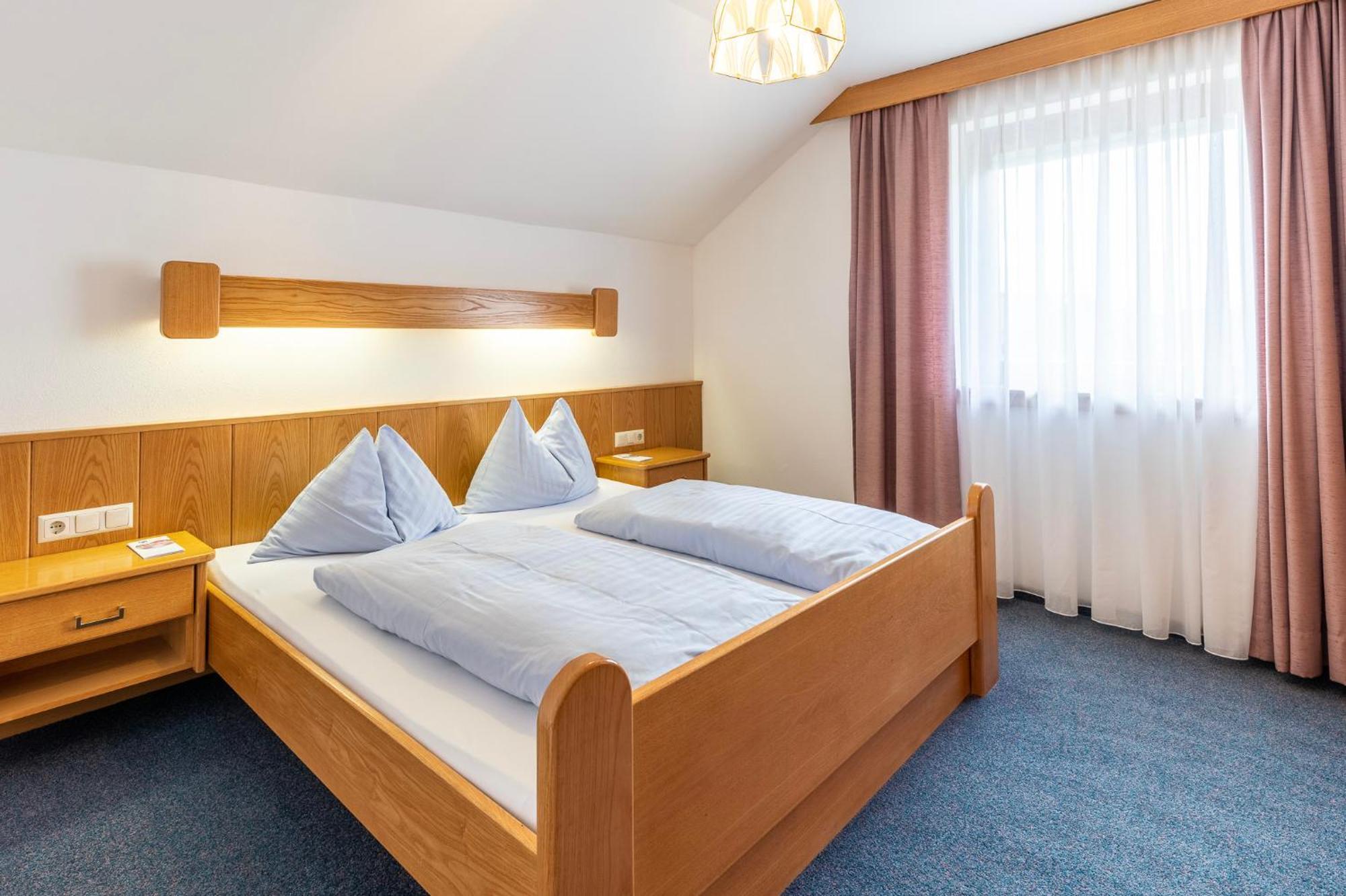Fruehstueckspension-Appartementhaus Wasserer Bad Kleinkirchheim Εξωτερικό φωτογραφία