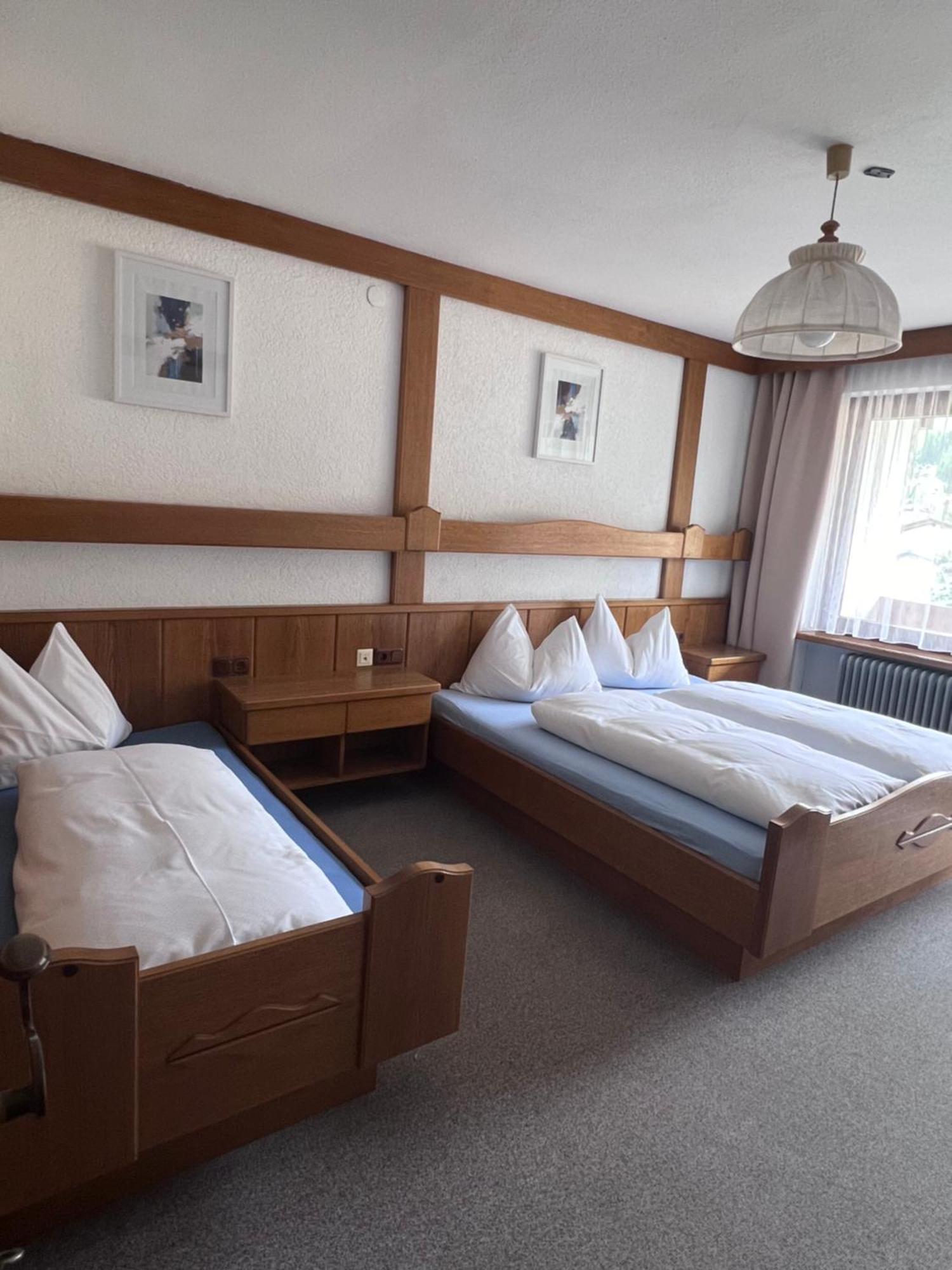 Fruehstueckspension-Appartementhaus Wasserer Bad Kleinkirchheim Εξωτερικό φωτογραφία